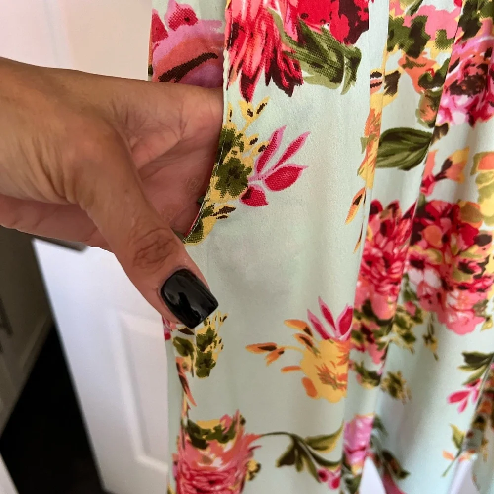 Sundress - Picture 4 of 12